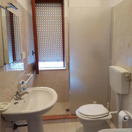 La Vie Est Belle בלסטראטה